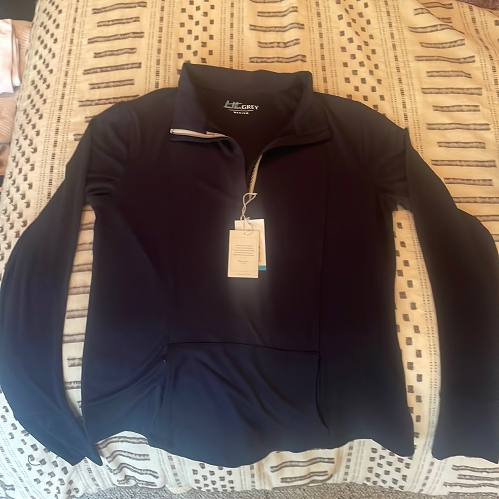 Heather Grey pull-over for golf or workout!